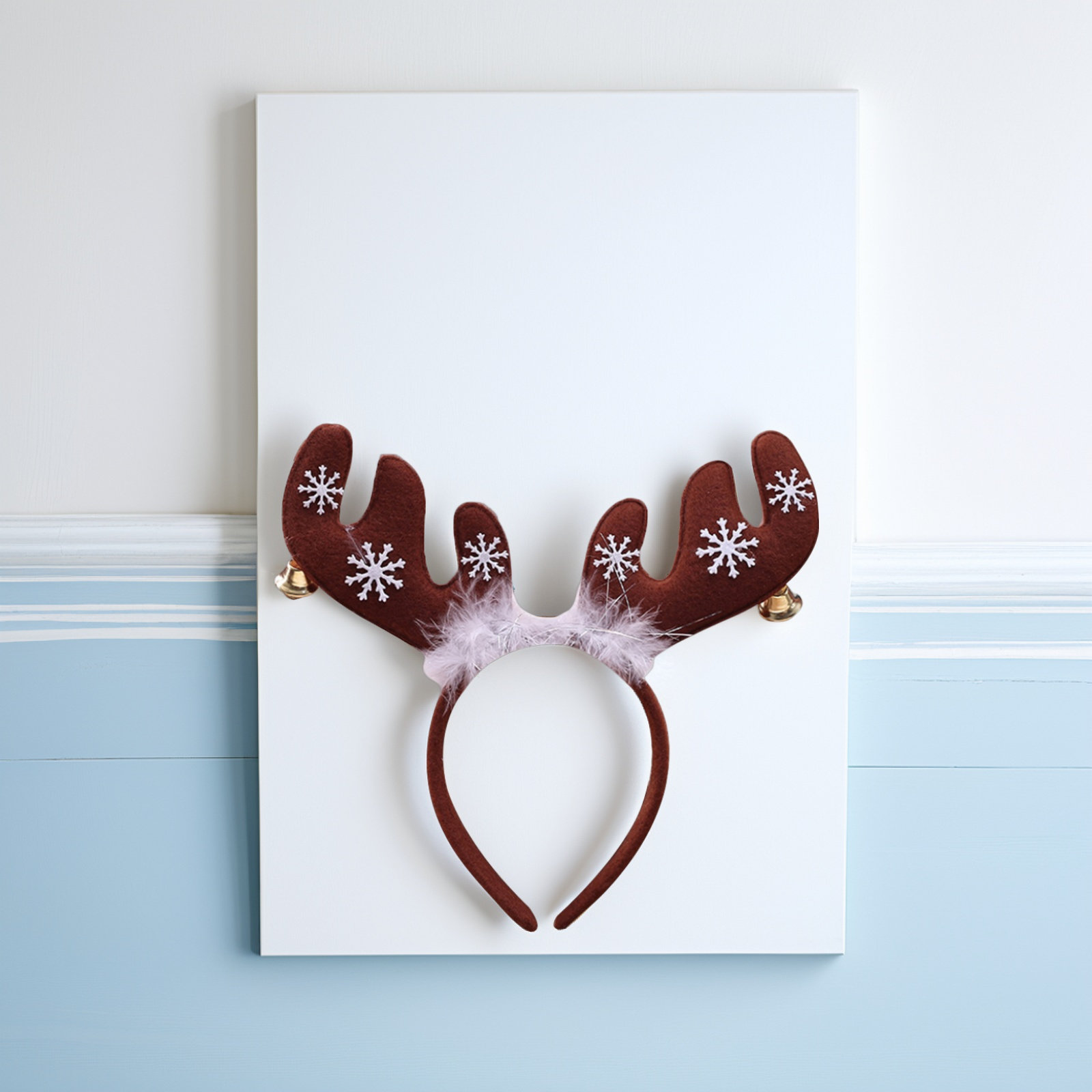 قطعتان من عصابات الرأس على شكل - مراجعة Reindeer Antlers Headband وسعره