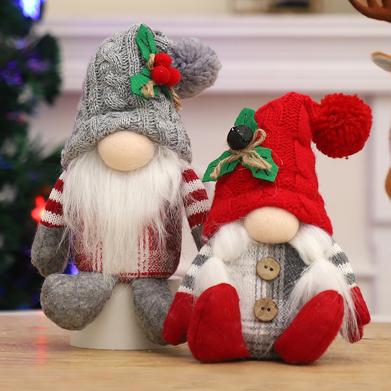 قطعتان من دمى الجنوم عديمة الو - مراجعة Santa Hat Plush وسعره
