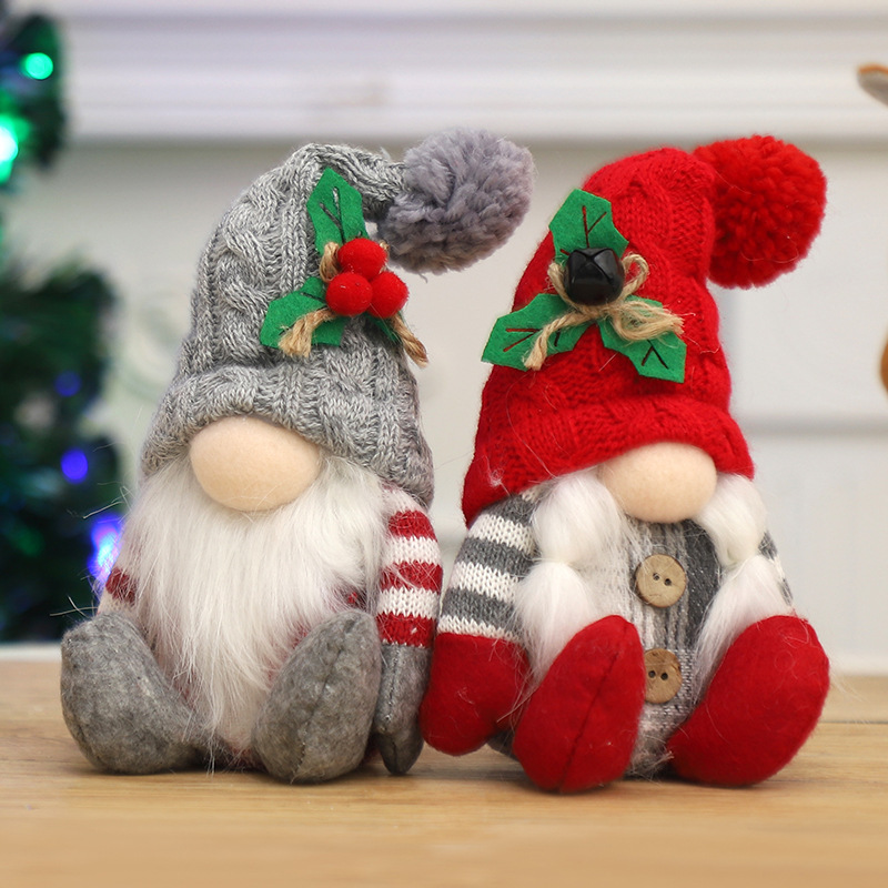 قطعتان من دمى الجنوم عديمة الو - مراجعة Santa Hat Plush وسعره